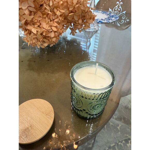 Candle in a Vintage crystal dish,  Vintage Decor - Picture 6 of 6